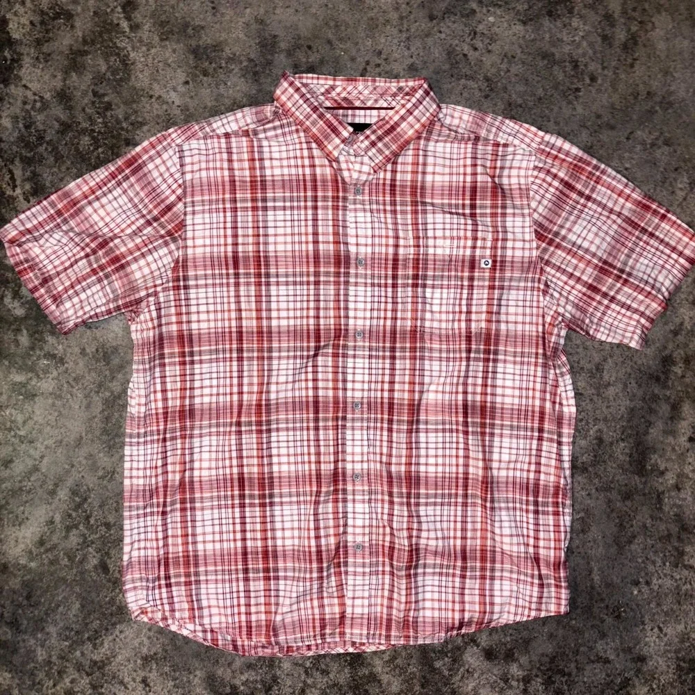 Marmot Shirt Mens 2XL Red White Plaid Nylon Short Sleeve Button Front Casual - Picture 2 of 12